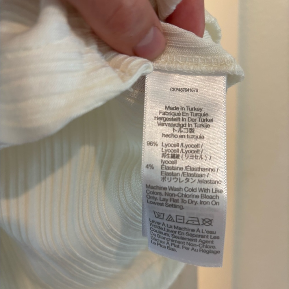 Women's Cream Button-Up Ribbed Top - Picture 4 of 5